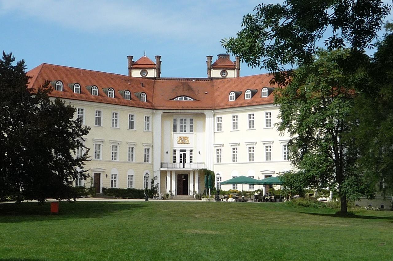 Schloss Luebbenau Exterior photo